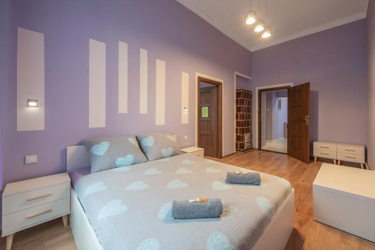 Queen Apartments คราคูฟ ภายนอก รูปภาพ