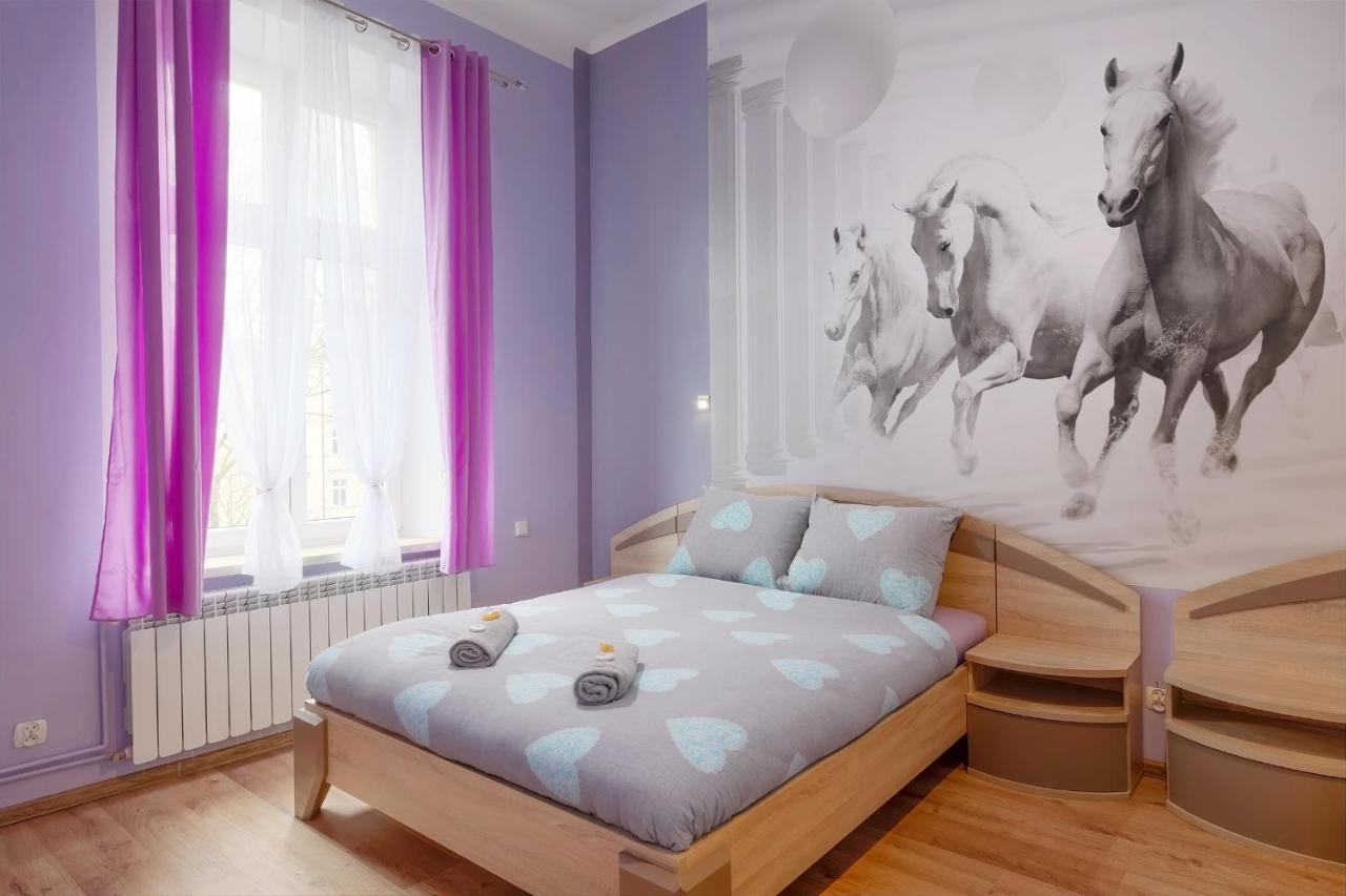 Queen Apartments คราคูฟ ภายนอก รูปภาพ
