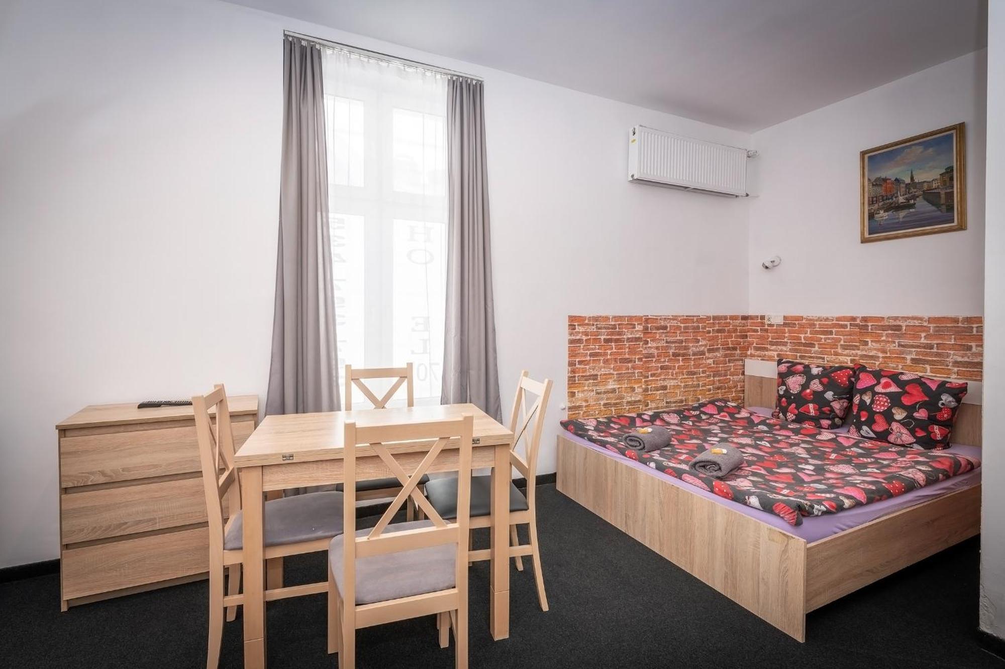 Queen Apartments คราคูฟ ภายนอก รูปภาพ