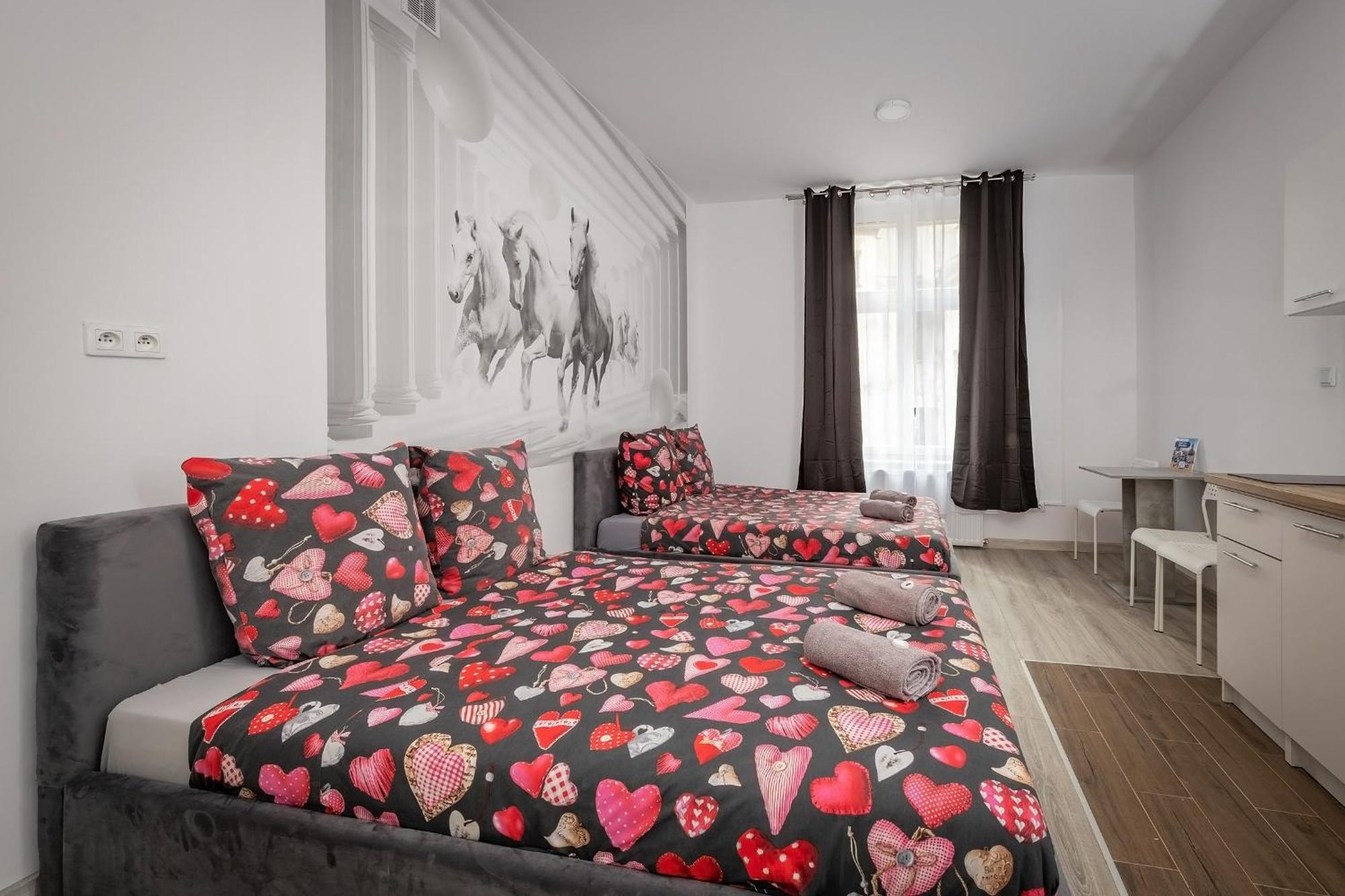 Queen Apartments คราคูฟ ภายนอก รูปภาพ