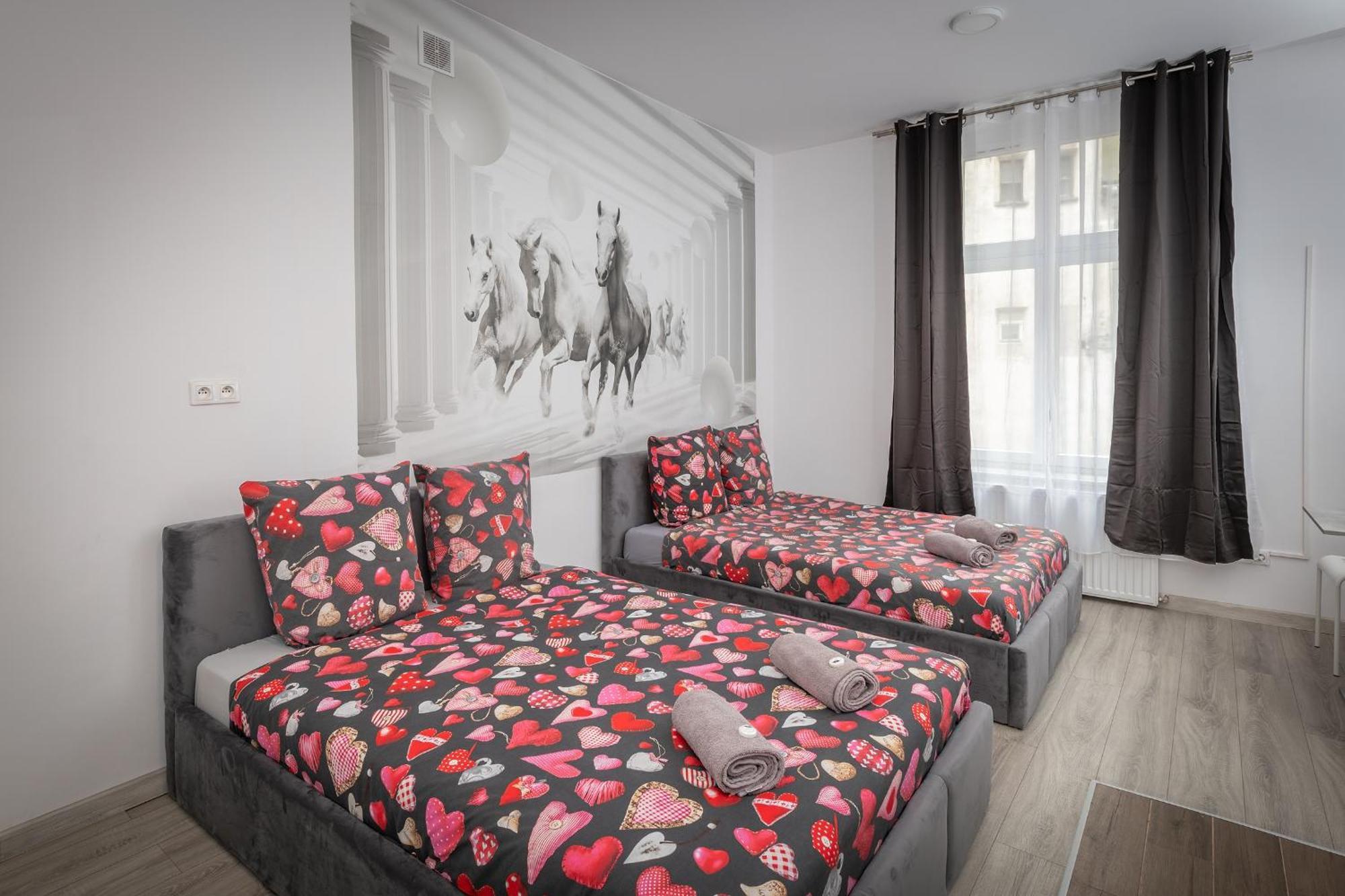 Queen Apartments คราคูฟ ภายนอก รูปภาพ